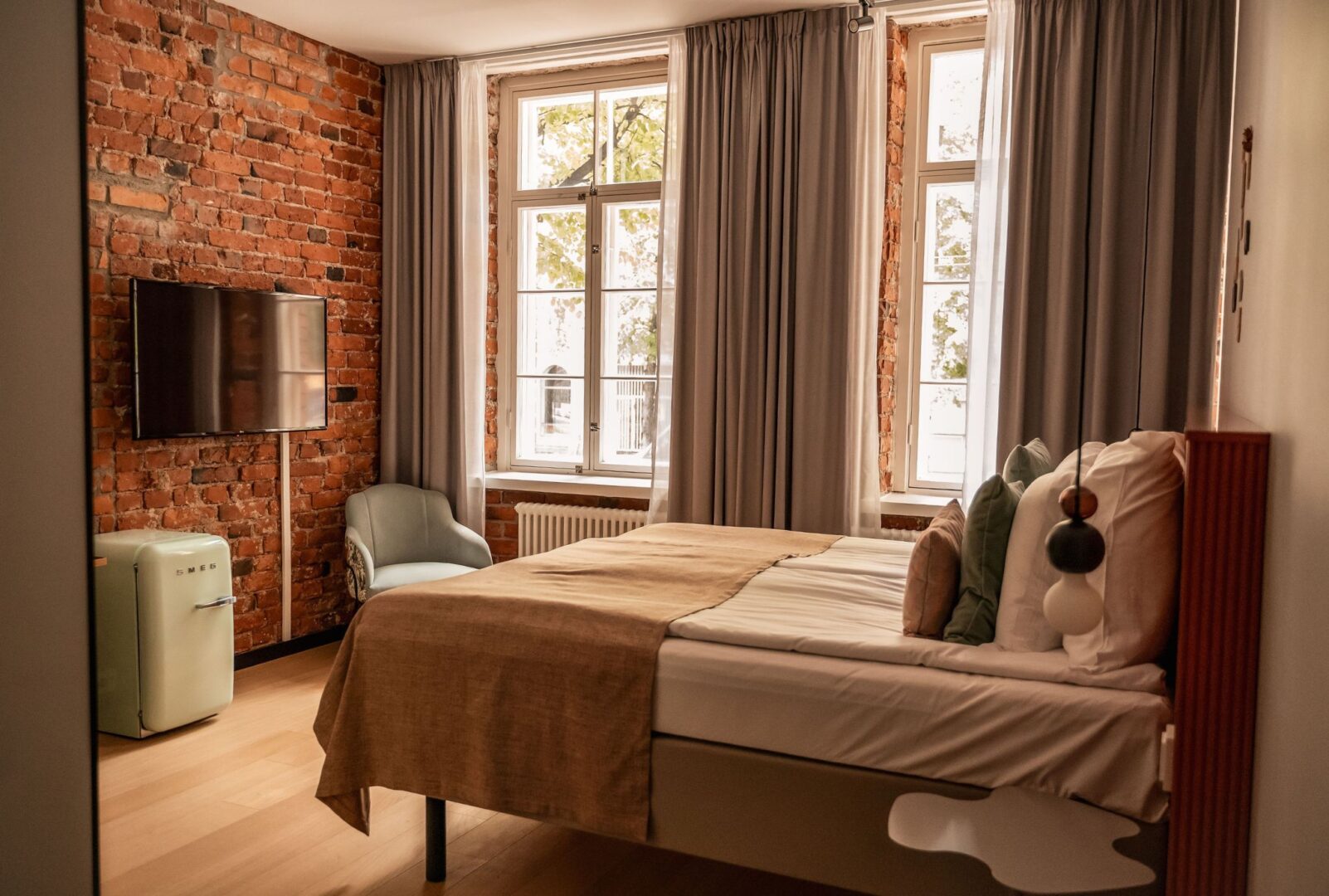 Kodikas Superior huone – Folks Hotel Helsinki