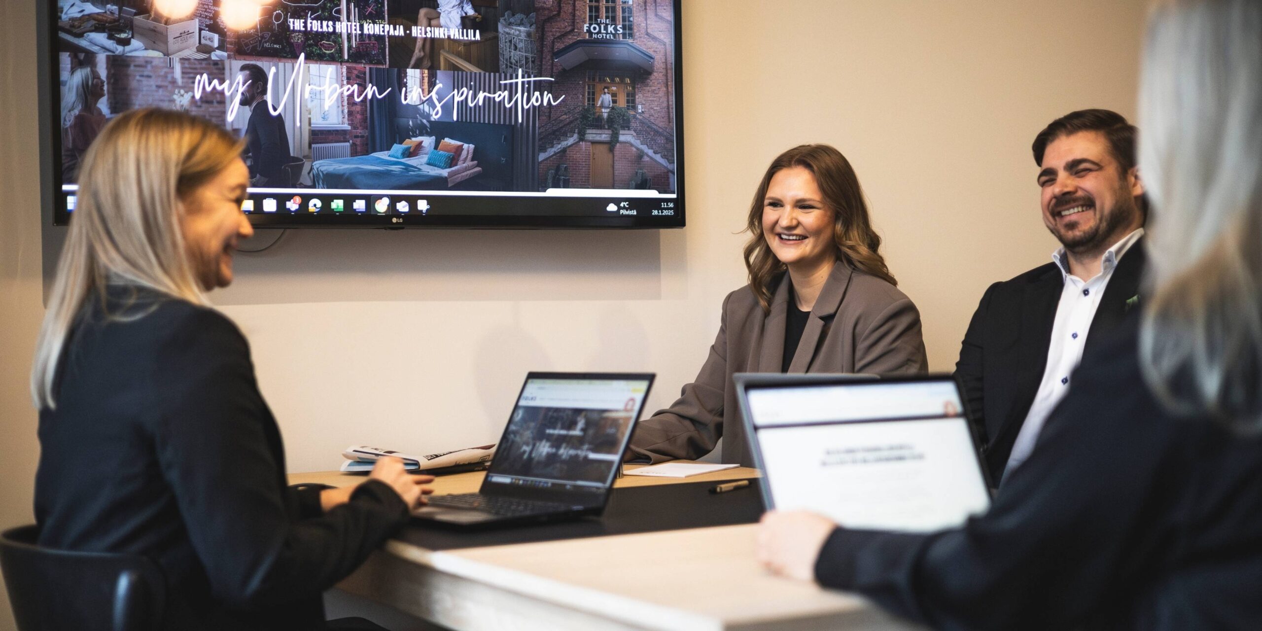 Kokous Helsingissä lähellä Pasilaa