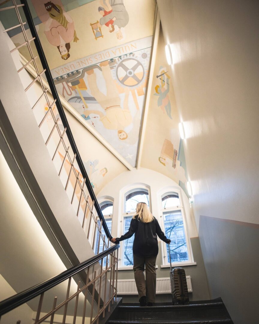 Old Office The Folks Hotel Konepaja ceiling painting